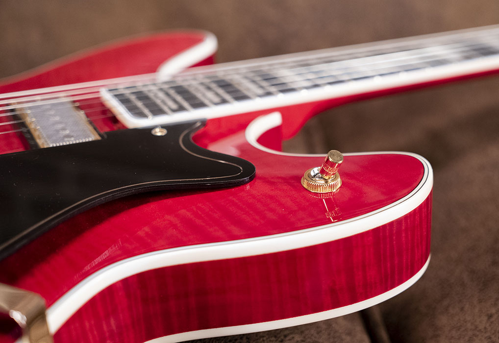 HAGSTROM VIKING 67 WCT