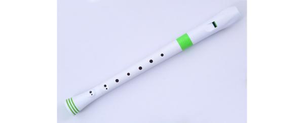 NUVO ITALIA SOPRANO RECORDER-DITEGGIATURA TEDESCA (BIANCO/VERDE)