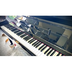 YAMAHA PIANOFORTE VERTICALE CON SISTEMA SILENT RICONDIZIONATO YAMAHA U1 NERO LUCIDO CERTIFICATO - MATRICOLA: 2803839