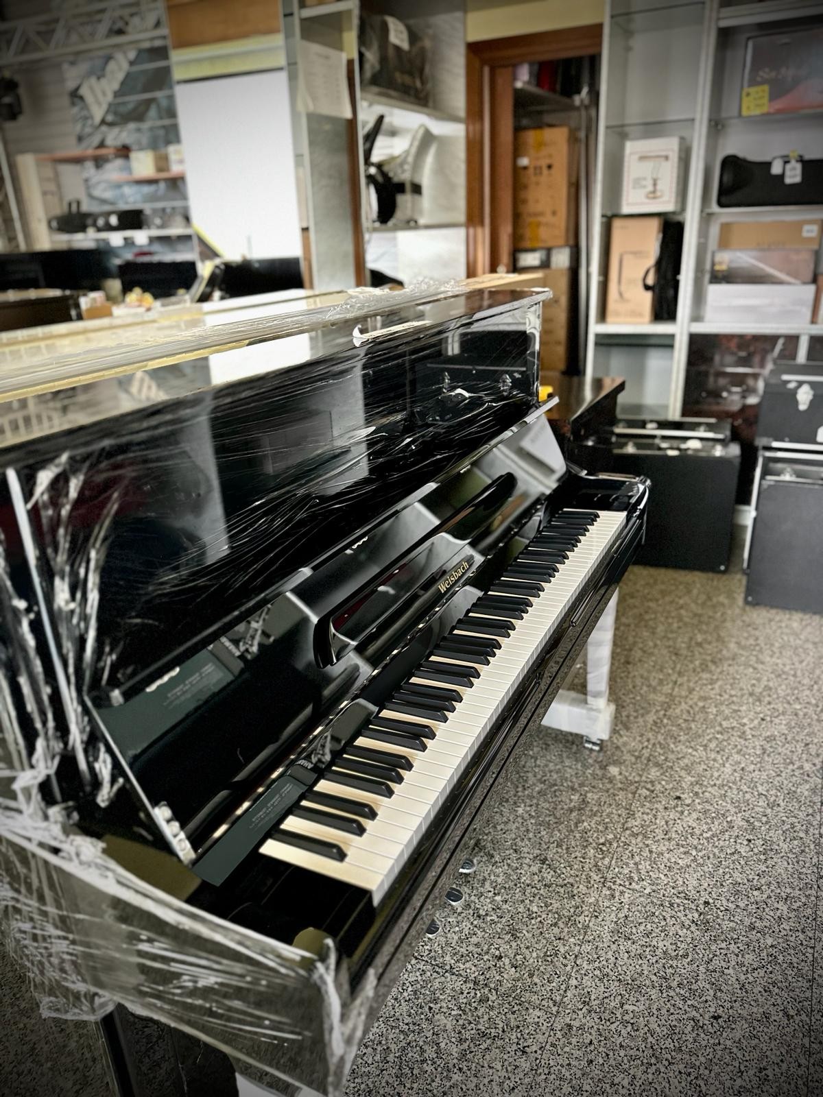 WEISBACH 121 NERO - PIANOFORTE ACUSTICO VERTICALE NERO