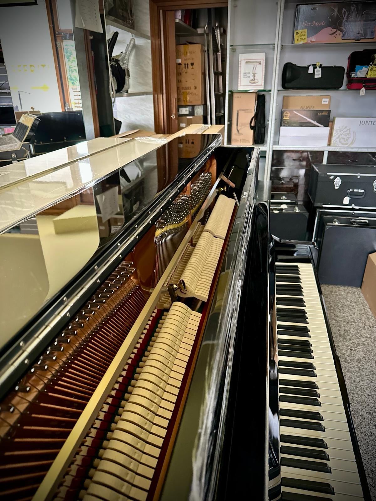 WEISBACH 121 NERO - PIANOFORTE ACUSTICO VERTICALE NERO