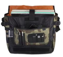 UDG U9450BC/OR - ULTIMATE COURIERBAG BLACK CAMO, ORANGE INSIDE