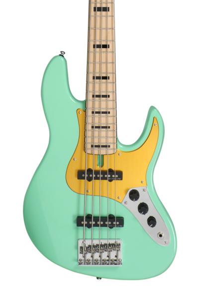 MARCUS MILLER V5 24-5 MILD GREEN