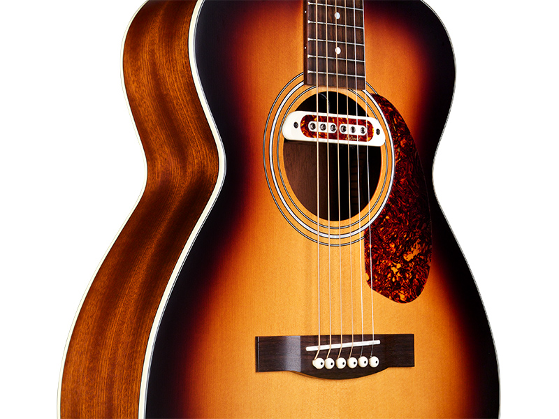 GUILD ITALIA M-240E TROUBADOUR VS SATIN