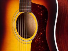 GUILD ITALIA D-40E ATB ANTIQUE BURST SATIN