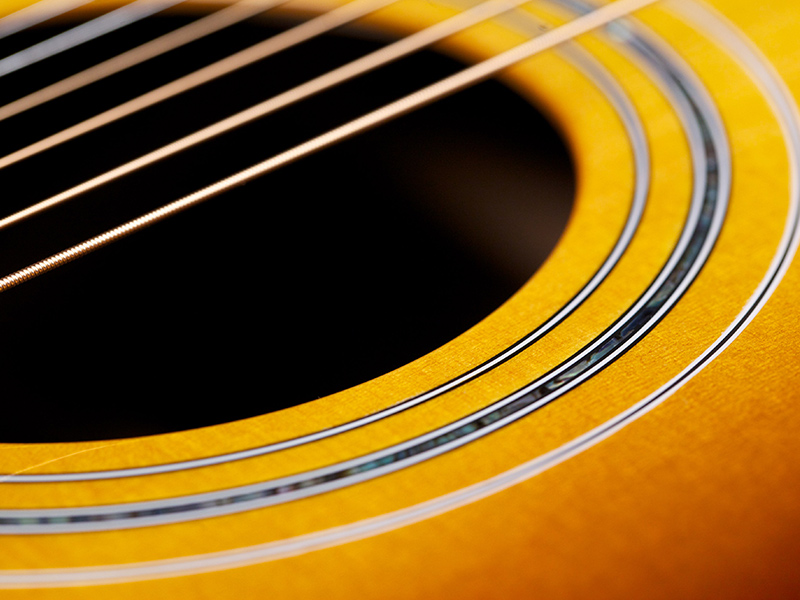 GUILD ITALIA D-55E ATB ANTIQUE BURST NITRO