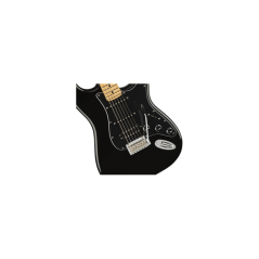 Fender Limited Edition Player Stratocaster HSS, Maple Fingerboard, Black