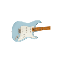 Fender Limited Edition Player Stratocaster with Roasted Maple Neck, Maple Fingerboard, Sonic Blue