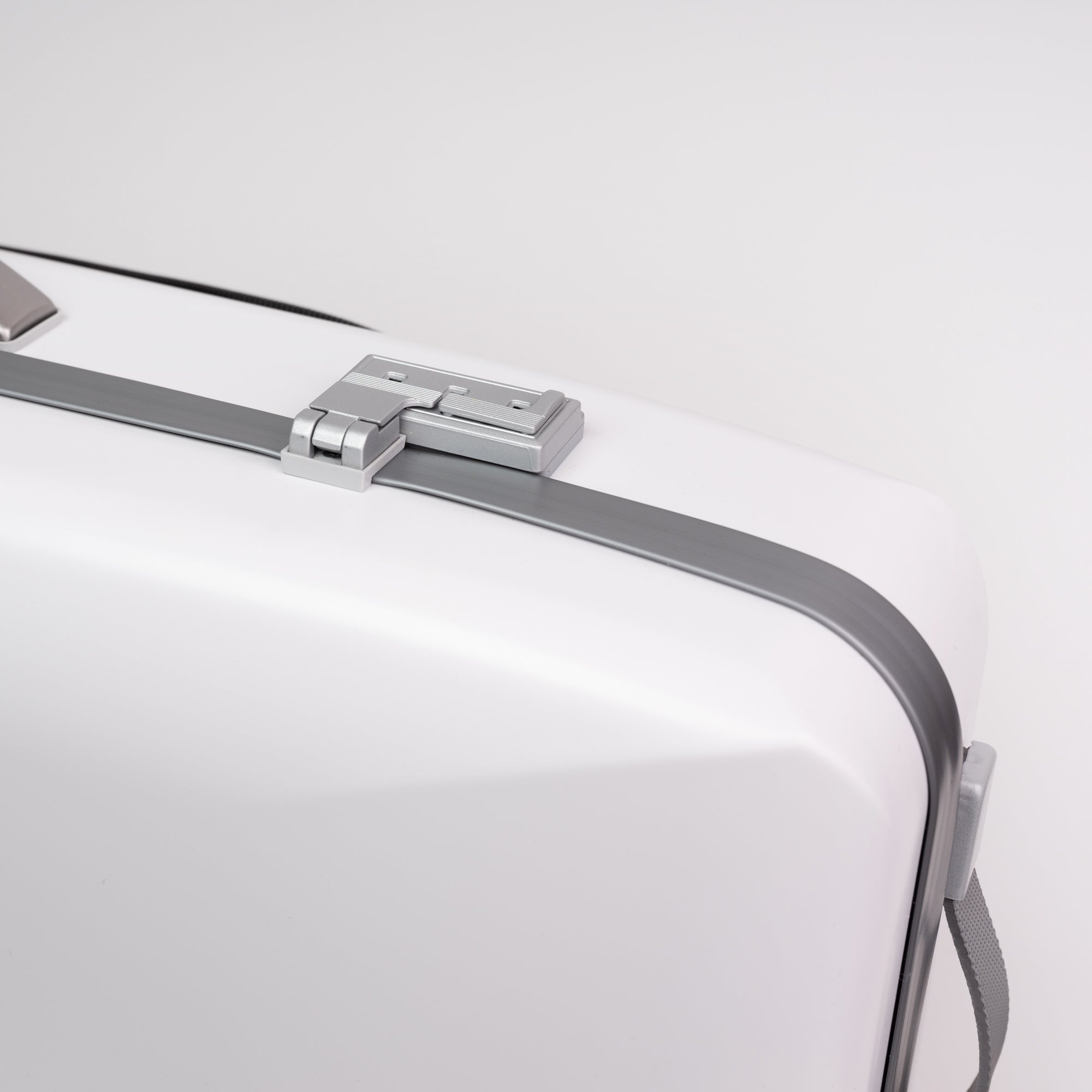 BAM ITALIA SUP5301XLWS CUSTODIA HIGHTECH SUPREME ICE OBLONG PER VIOLA - WHITE - SILVER