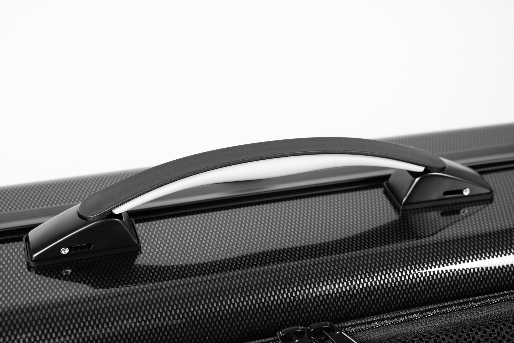 BAM ITALIA 5301XLSC HIGHTECH OBLONG VIOLA CASE SILVER CARBON