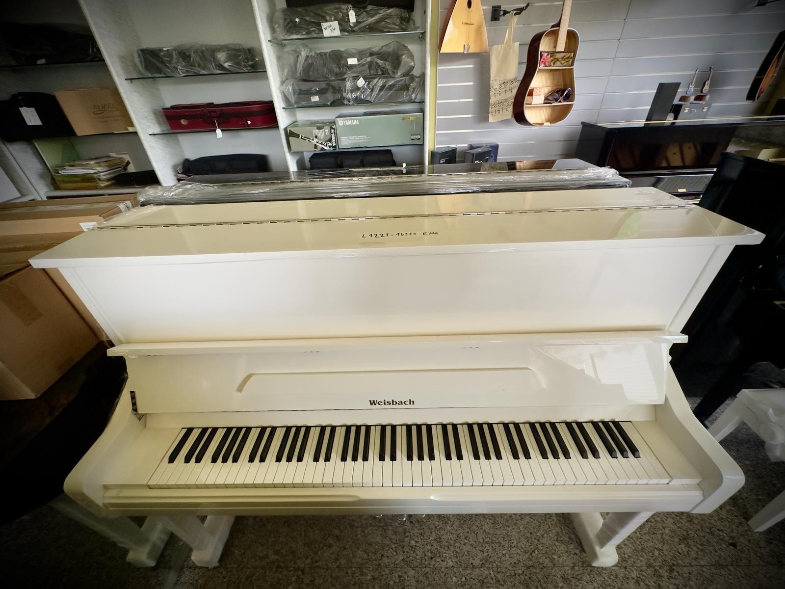 WEISBACH 109 BIANCO - PIANOFORTE ACUSTICO VERTICALE - SERIAL NUMBER 14327