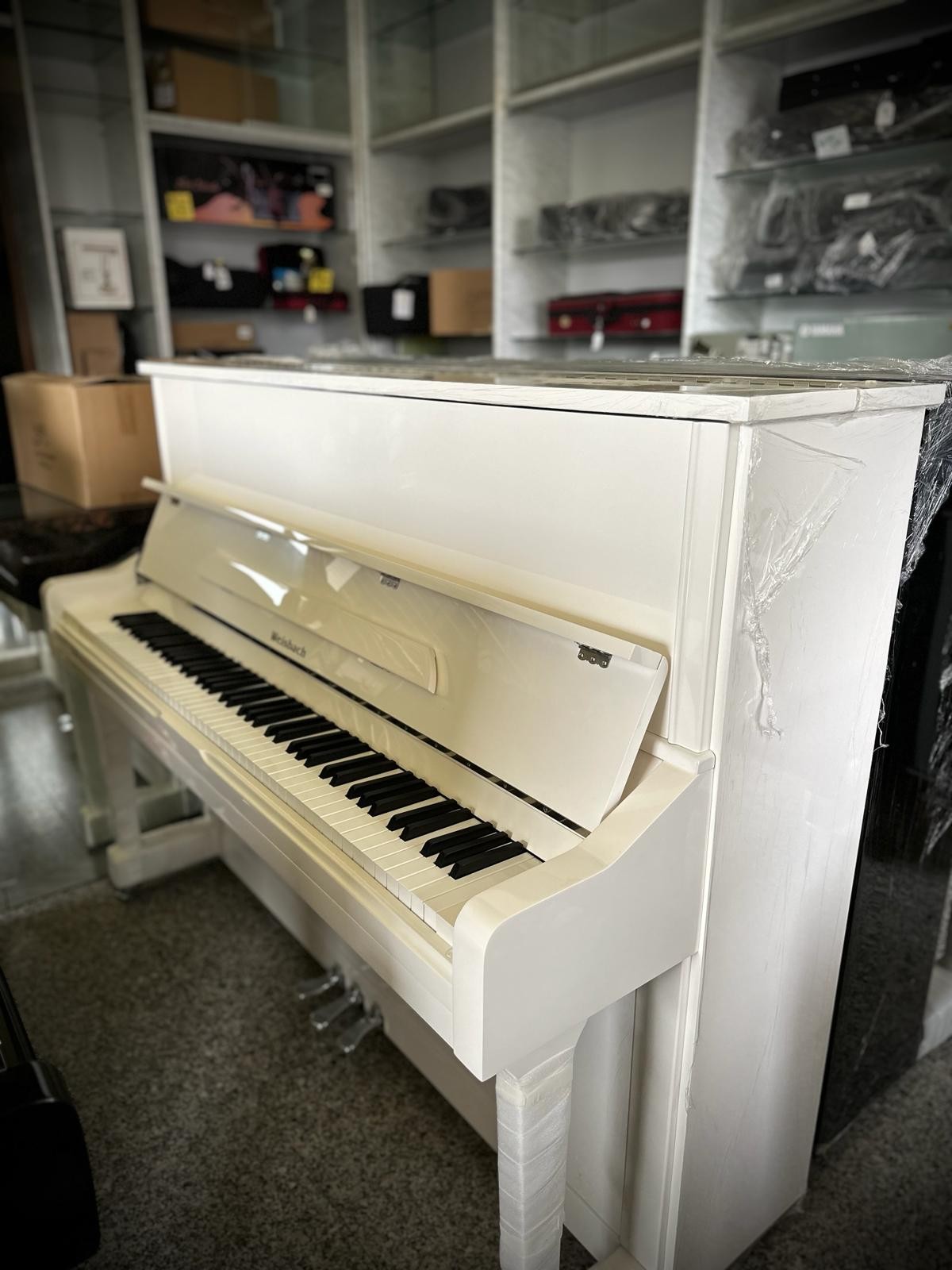 WEISBACH 109 BIANCO - PIANOFORTE ACUSTICO VERTICALE - SERIAL NUMBER 14327