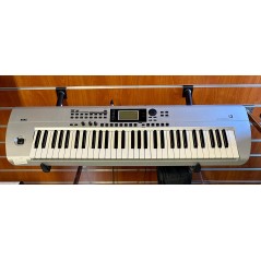 KORG i3 Silver TASTIERA WORKSTATION 61 TASTI GRIGIA - CON CUSTODIA