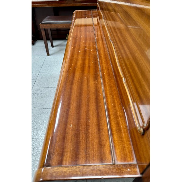 pianoforte acustico stainbergh