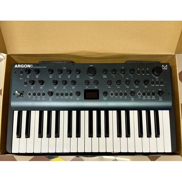 MODAL Argon8 - SINTETIZZATORE POLIFONICO WAVETABLE 8 VOCI