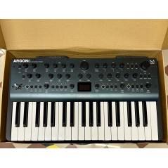 MODAL Argon8 - SINTETIZZATORE POLIFONICO WAVETABLE 8 VOCI