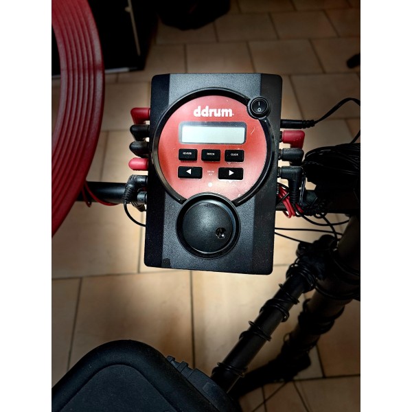 DDRUM DD BETA BATTERIA ELETTRONICA 5 PEZZI CON MODULO SONORO E RACK DI MONTAGGIO - USATA OTTIME CONDIZIONI