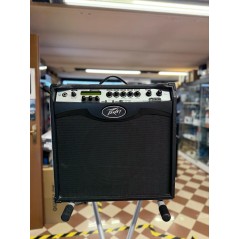 Amplificatore Peavey VIP 3 Usato – Combo Versatile per Chitarra Elettrica con Modelli di Amplificatori Digitali