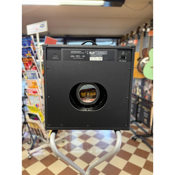 Amplificatore Peavey VIP 3 Usato – Combo Versatile per Chitarra Elettrica con Modelli di Amplificatori Digitali