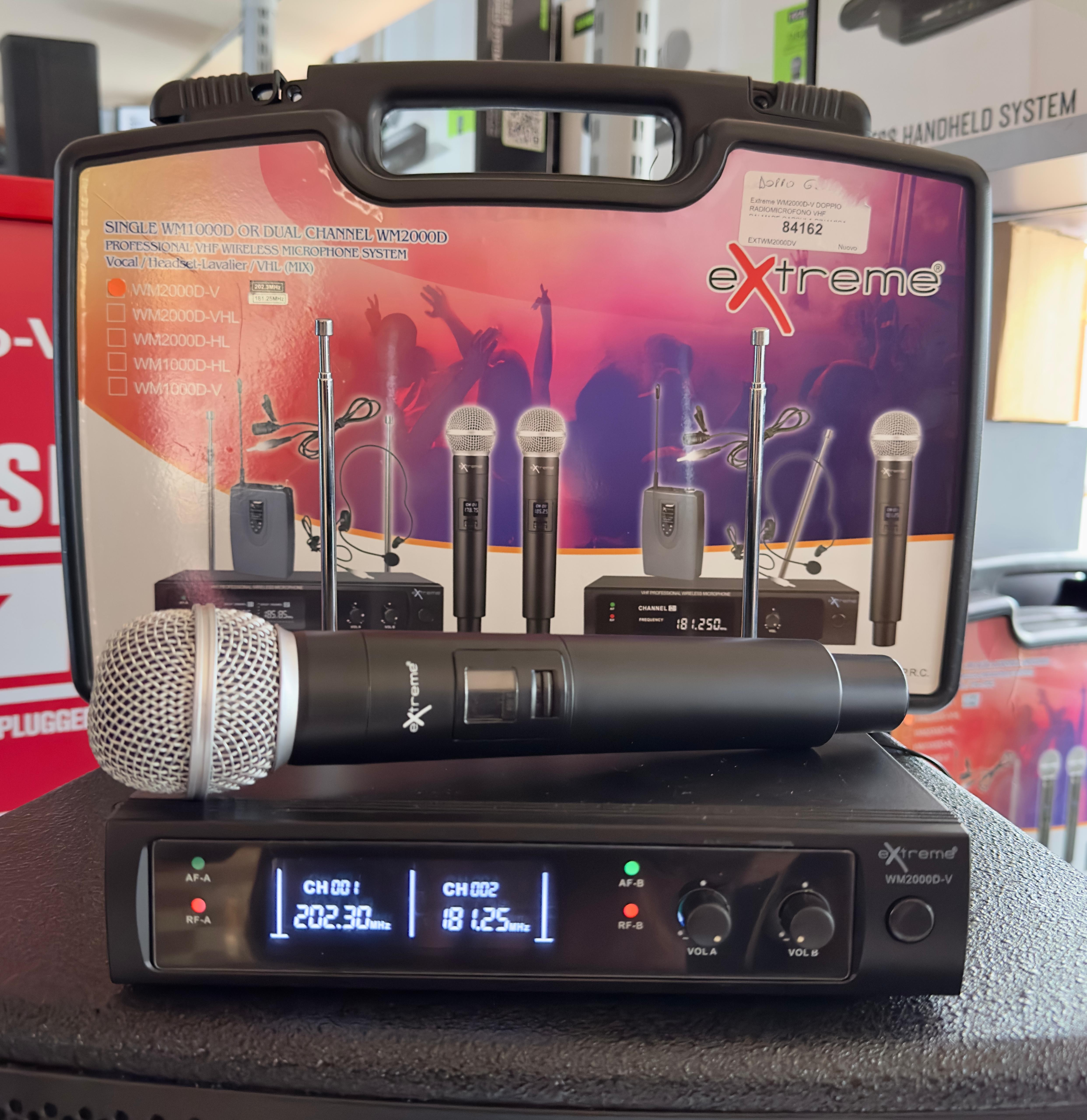 Extreme WM2000D-V  SINGOLO RADIOMICROFONO VHF PALMARE CAPSULA DINAMICA TRASMETTITORE + RICEVITORE TRUE DIVERSITY CON DISPLAY LCD