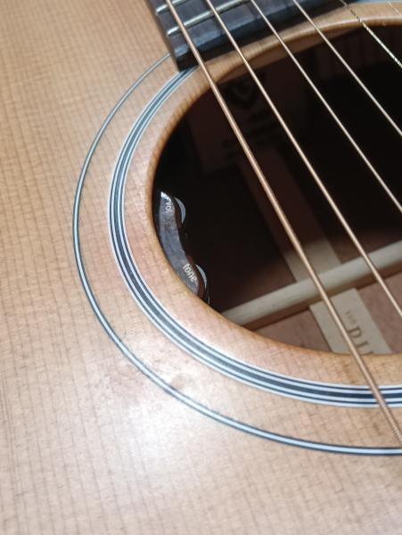 GUILD ITALIA D-40E NAT SATIN