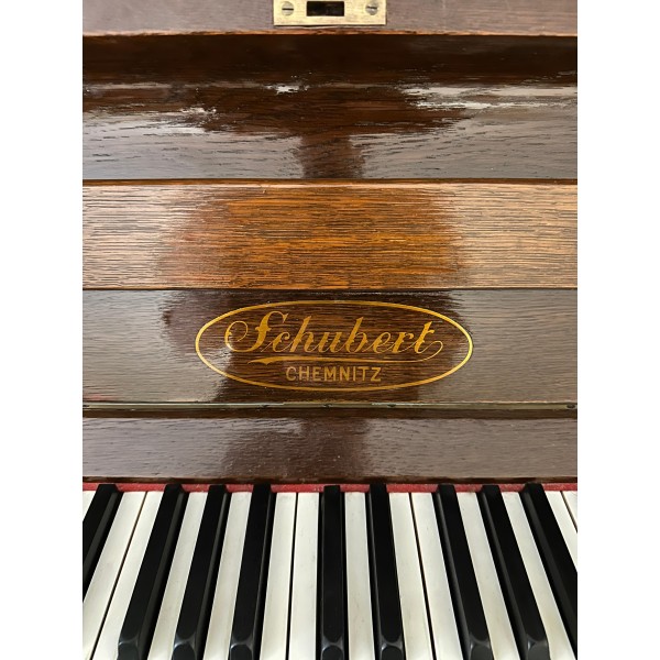 PIANOFORTE ACUSTICO VERTICALE SCHUBERT CHEMNITZ