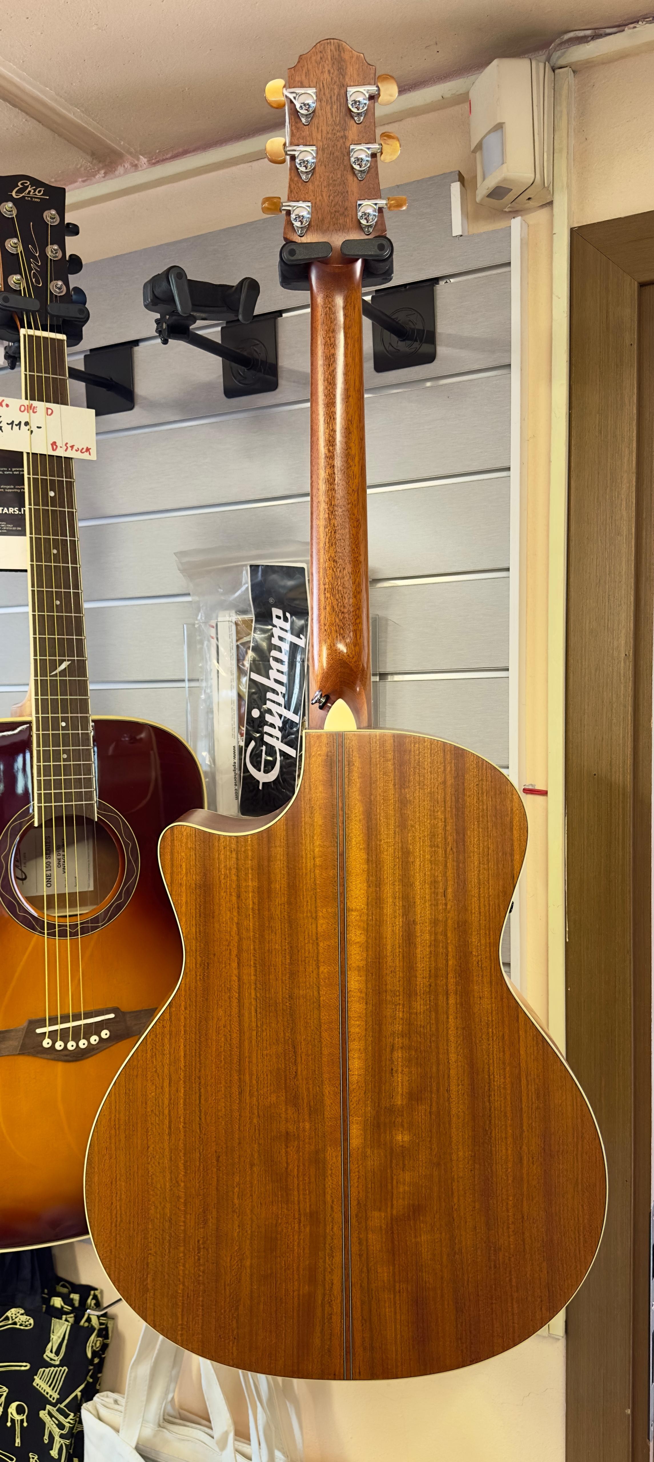 CRAFTER GAE 15 N CHITARRA ACUSTICA ELETTRIFICATA