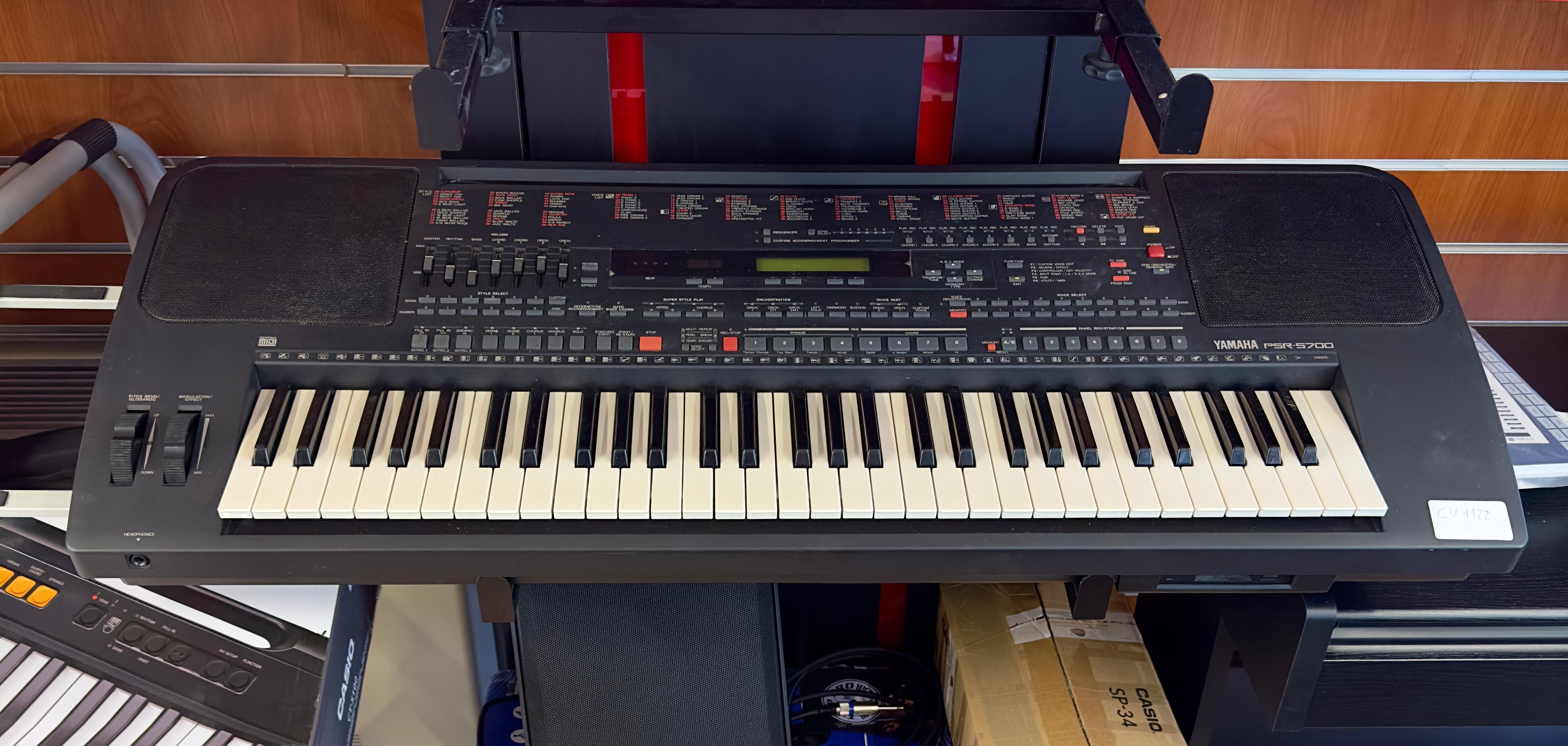 Yamaha PSR-5700 - TASTIERA YAMAHA