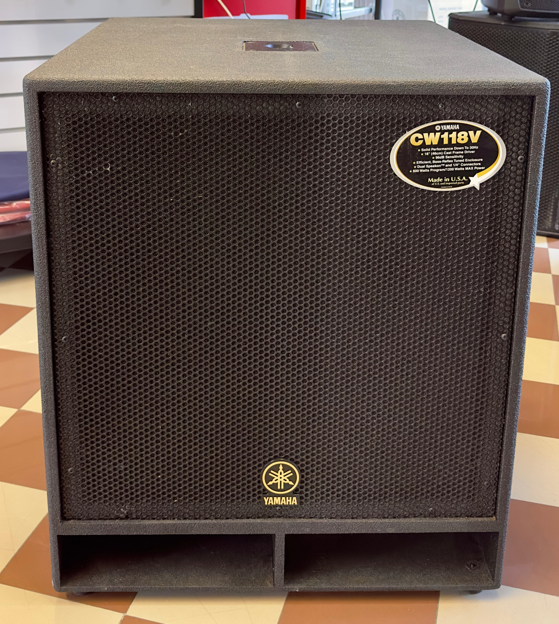 Yamaha Concert Club CW118V Passive 18-inch Subwoofer, 600W