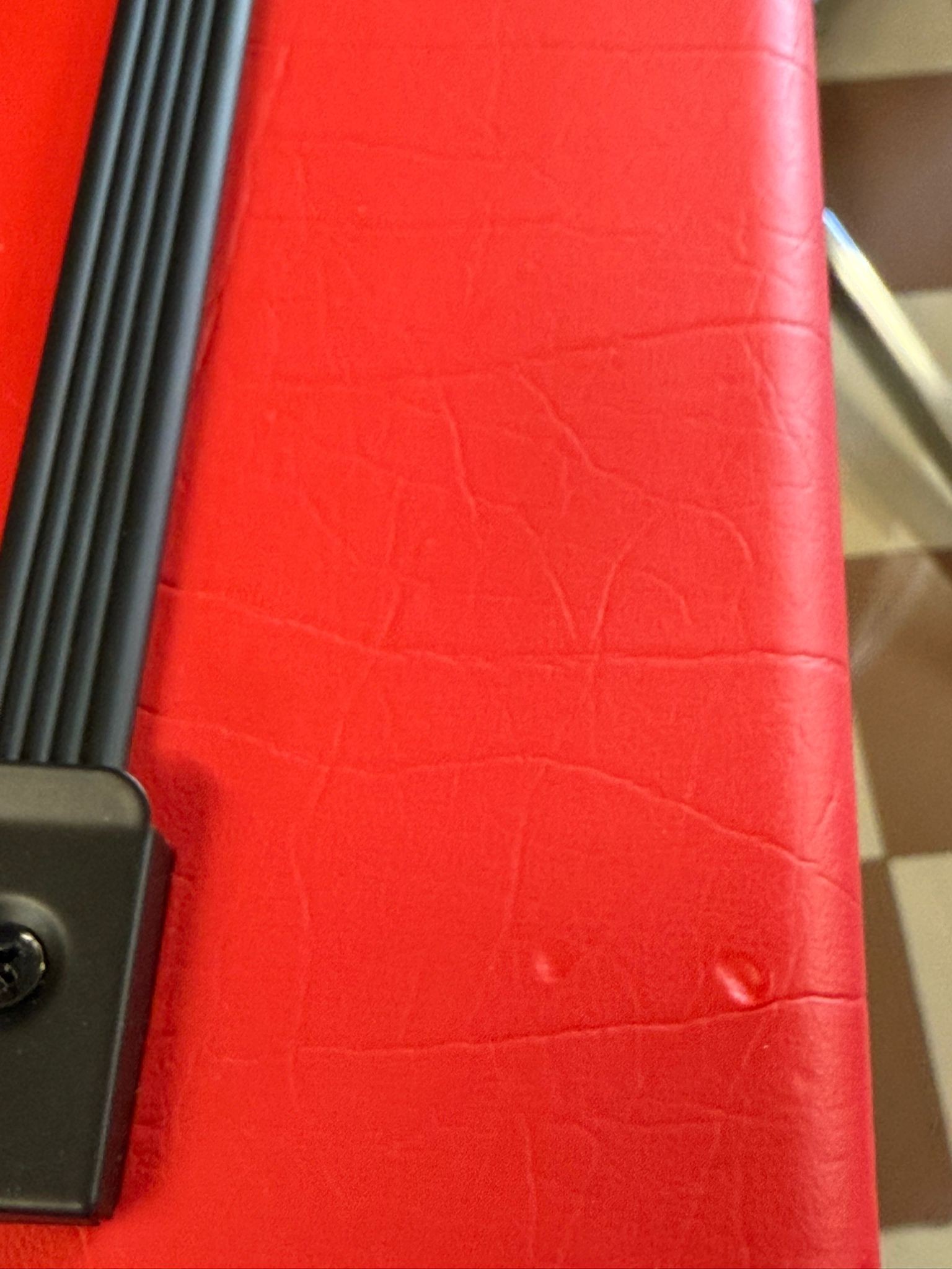 BLACKSTAR Debut 15E Red - AMPLIFICATORE COMBO 2x3" CON EFFETTI PER CHITARRA 15W