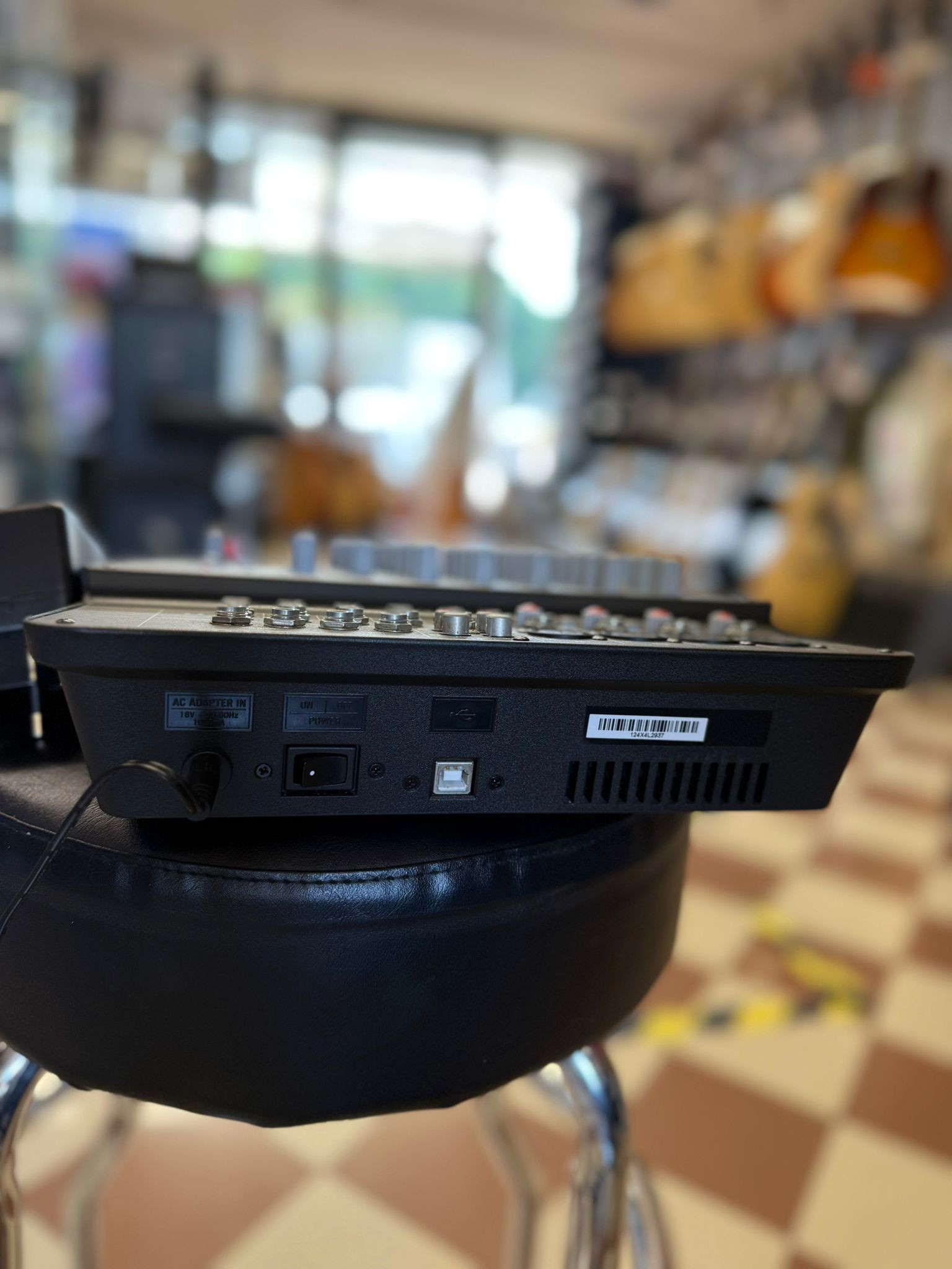 Samson MXP124FX – Mixer USB 12 Canali con Effetti Integrati | B-Stock in Perfette Condizioni