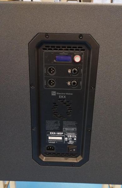 ELECTRO VOICE EKX-18SP