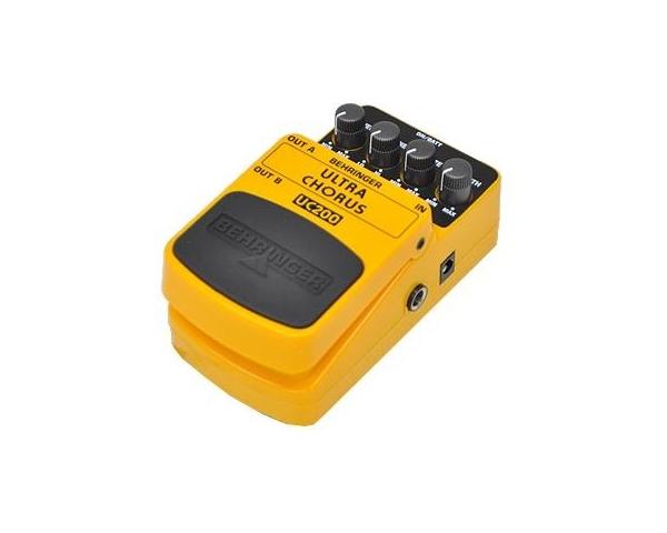 Behringer UC200