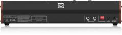 Behringer  MODEL-D SINTETIZZATORE ANALOGICO 3 VCO FILTRI LADDER ED LFO INTERFACCIA MIDI IN/THRU + 5 PIN