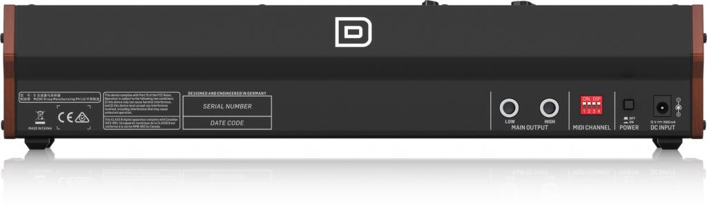 Behringer  MODEL-D SINTETIZZATORE ANALOGICO 3 VCO FILTRI LADDER ED LFO INTERFACCIA MIDI IN/THRU + 5 PIN