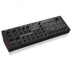 Behringer  K2 SINTETIZZATORE ANALOGICO MONOFONICO SEMI MODULARE MIDI USB
