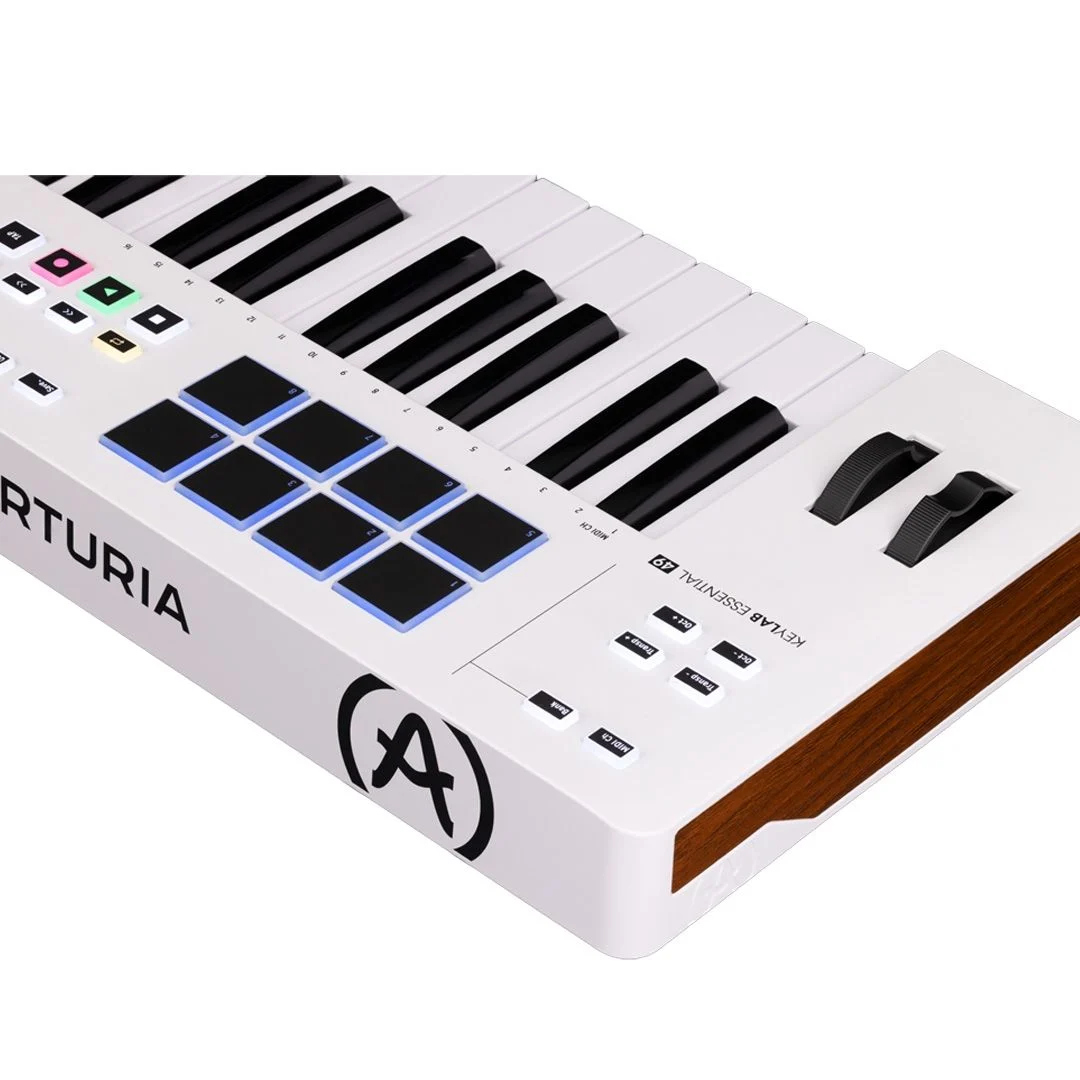ARTURIA KEYLAB ESSENTIAL MK3 49 WHITE TASTIERA MASTER KEYBOARD MIDI USB 49 TASTI