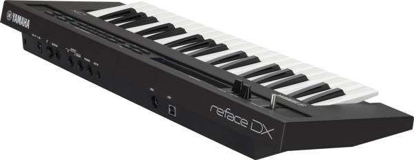 YAMAHA REFACE DX SINTETIZZATORE FM POLIFONICO 8 VOCI 37 TASTI MINI