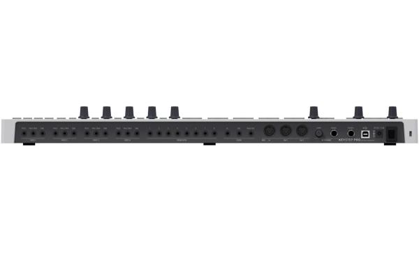 ARTURIA KEYSTEP PRO TASTIERA PORTATILE 37 TASTI MIDI USB STEP SEQUENCER 4 TRACCE
