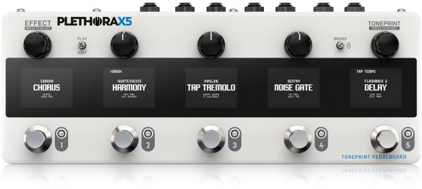TC ELECTRONIC PLETHORA X5 PEDALIERA TONEPRINT PEDALBOARD DISPLAY LCD PROCESSORE EFFETTI PEDALI MESH