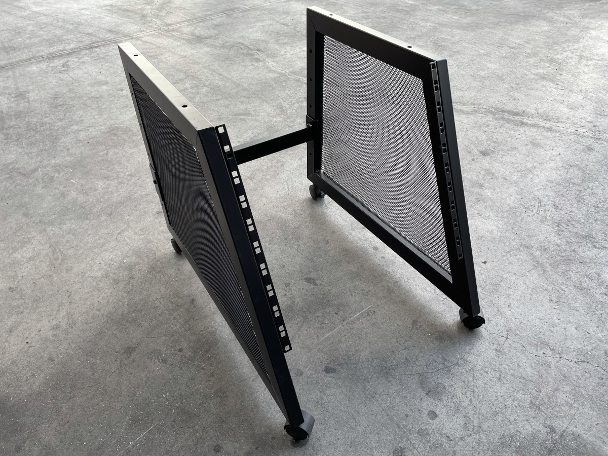 EXTREME RK10 CARRELLO ARMADIO PORTARACK 10U INCLINATO 10 UNITA' RACK CON 4 RUOTE EX-DEMO