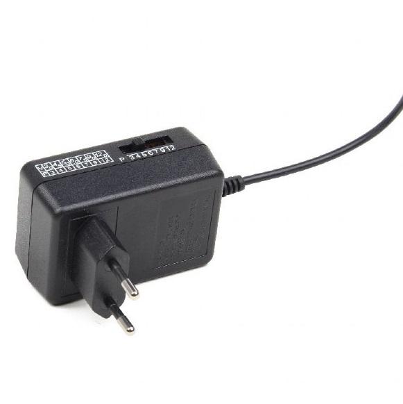 GEMBIRD EG-MC-008 ALIMENTATORE MULTI VOLTAGGIO DA 3V A 12V 12 WATT + 7 CONNETTORI INTERCAMBIABILI