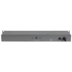 SHOWTEC DB-1-8 SPLITTER E BOOSTER DMX 8 CANALI 1 UNITA' RACK