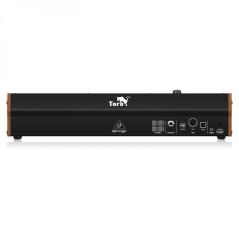 BEHRINGER TORO SINTETIZZATORE DI BASSI ANALOGICO 2 VCO FILTRO LADDER E PRESET