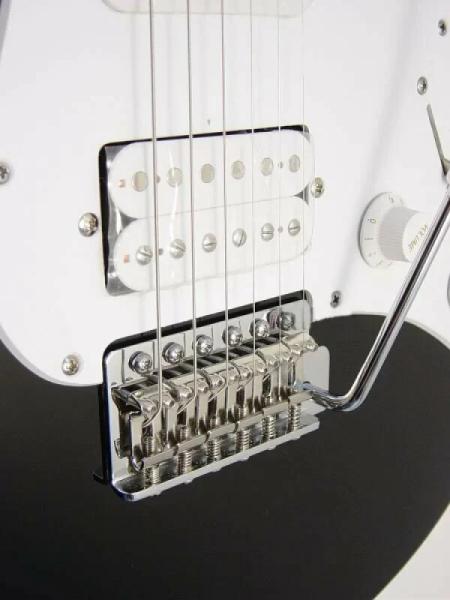 YAMAHA PACIFICA 112J BL CHITARRA ELETTRICA HSS COLORE NERO