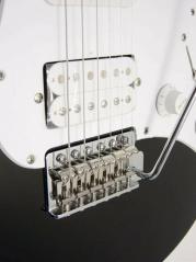 YAMAHA PACIFICA 112J BL CHITARRA ELETTRICA HSS COLORE NERO