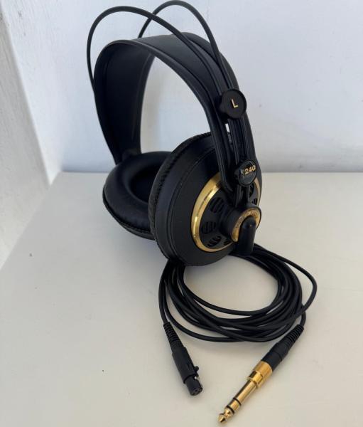AKG ACOUSTIC AKG K240 STUDIO CUFFIA DA STUDIO SEMIAPERTA CIRCUMAURALE DINAMICA USATO