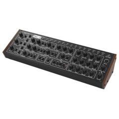 BEHRINGER PRO1 MODULO SINTETIZZATORE ANALOGICO MONOFONICO IN FORMATO EURORACK EX-DEMO