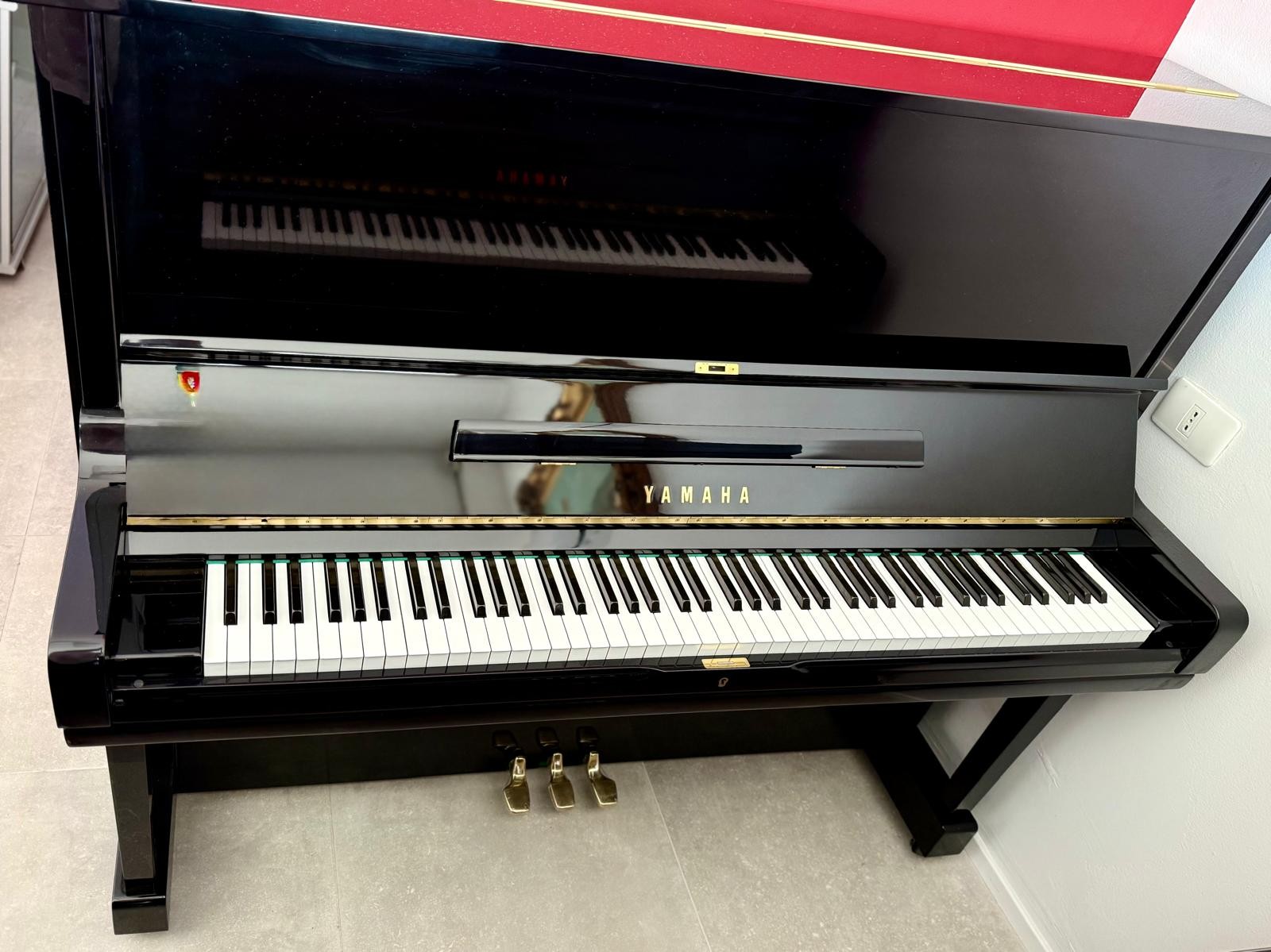 Pianoforte Verticale Yamaha U3H Rigenerato – Suono Professionale, Estetica Raffinata | 131 cm Nero Lucido 1565616