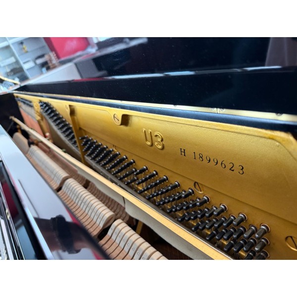 Pianoforte Verticale Yamaha U3H Rigenerato – Suono Professionale, Estetica Raffinata | 131 cm Nero Lucido 1565616